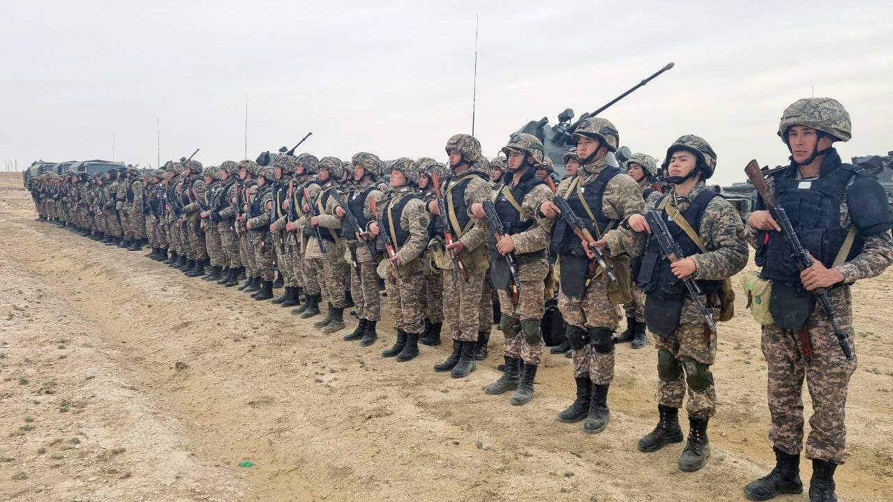 Новости вс рк. Войска казахстана. Казахстан последние новости. Шекарашы. Командующий вооруженных сил в казахстане.